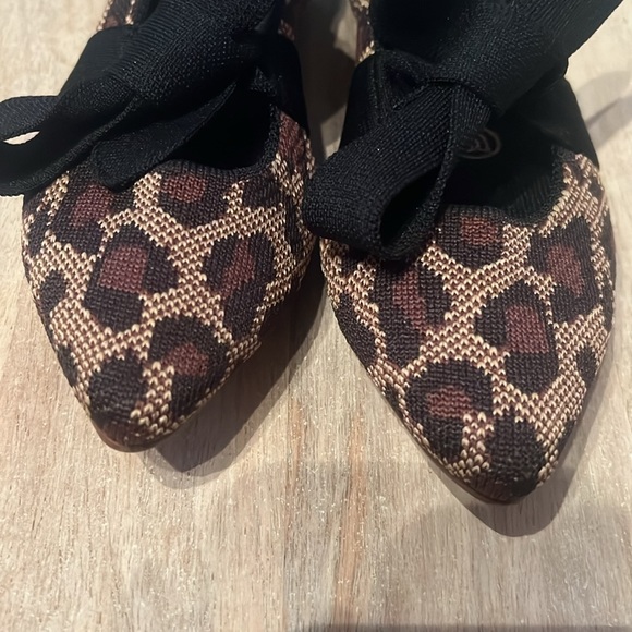 Rothy’s Animal Leopard print The Mary Jane Shoes size 6 - Picture 2 of 4